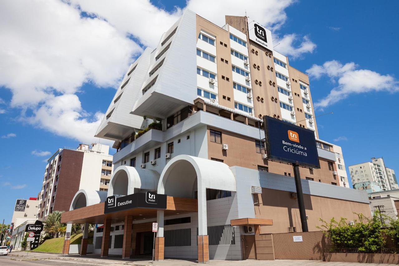 Tri Hotel Executive Criciuma מראה חיצוני תמונה