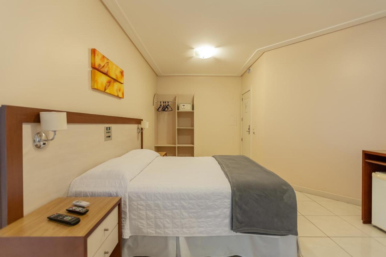 Tri Hotel Executive Criciuma מראה חיצוני תמונה