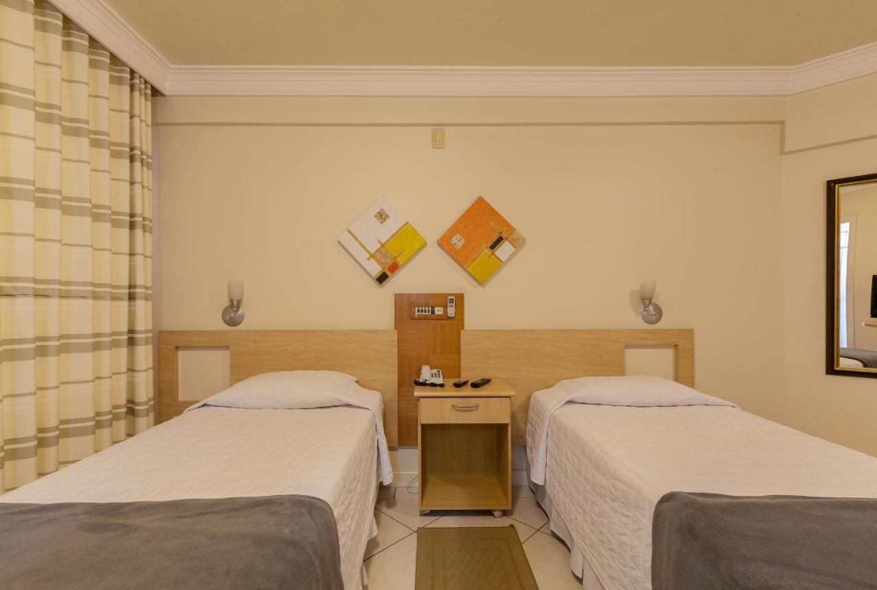 Tri Hotel Executive Criciuma מראה חיצוני תמונה