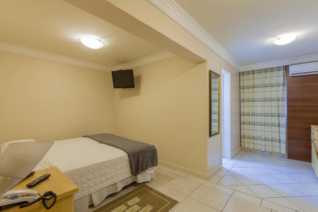 Tri Hotel Executive Criciuma מראה חיצוני תמונה