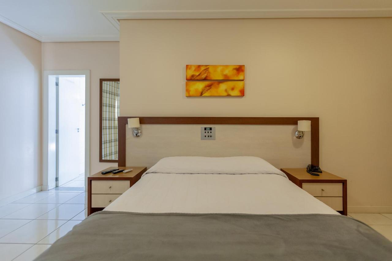 Tri Hotel Executive Criciuma מראה חיצוני תמונה